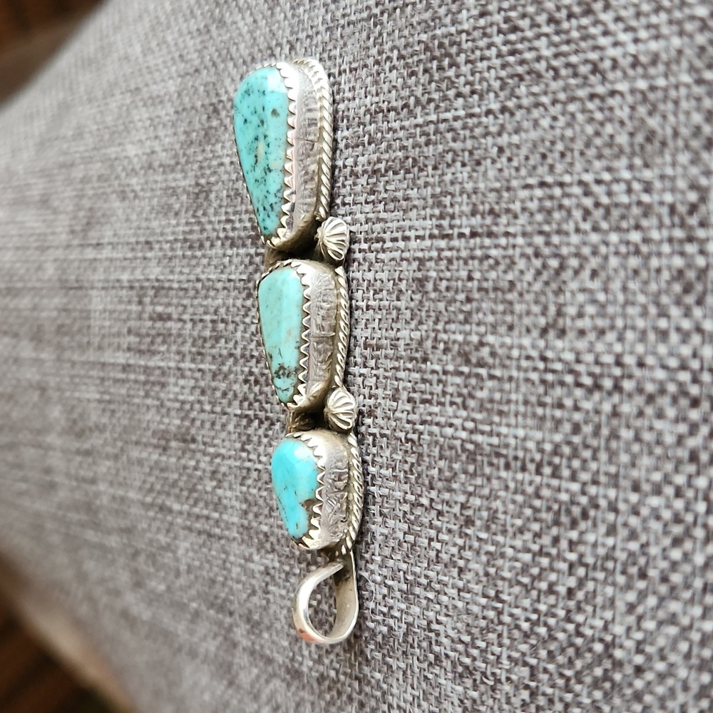 Gorgeous NWOT Native American Navajo Handmade 3 Stone Turquoise Pendant 💙🩵💙🎁 - Picture 4 of 12